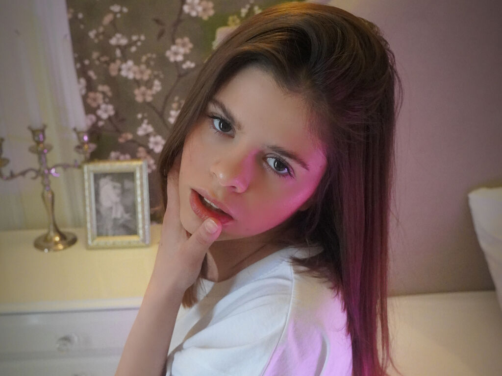 MaddyDoly live cam